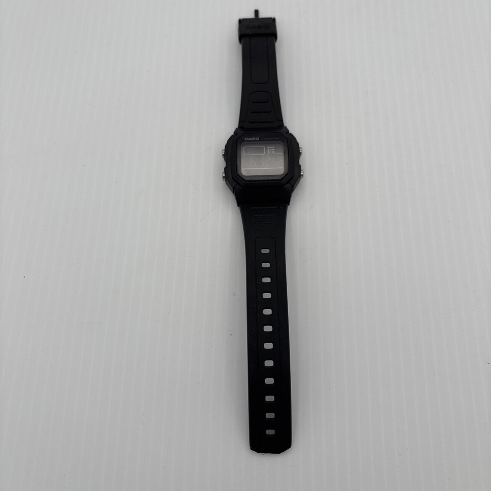 Men's Casio W-800H 3240 Alarm Chronograph Watch. New Battery. Cleaned Since Pics